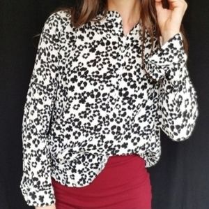 Ann Taylor LOFT Black Floral Popover Top Size SP